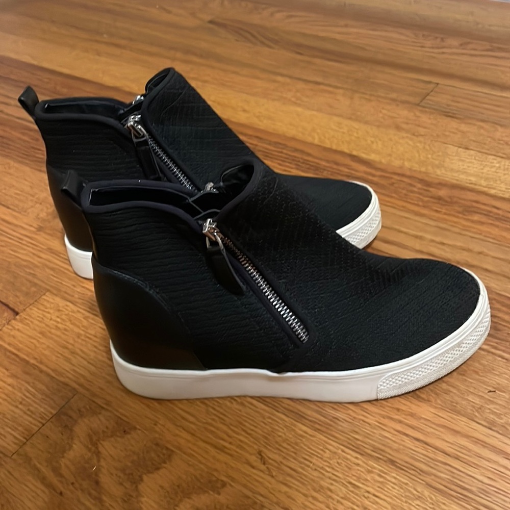 Steve Madden Wedgie Heel High Top Sneaker - Women’s 8